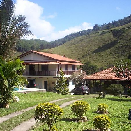 סנטוס דומונט Fazenda Hotel Alvorada מראה חיצוני תמונה